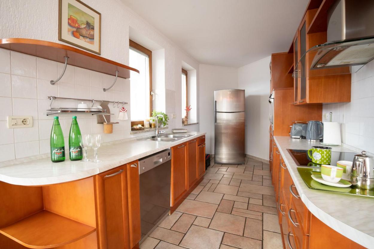 Apartment Ajdi Ajdovščina エクステリア 写真