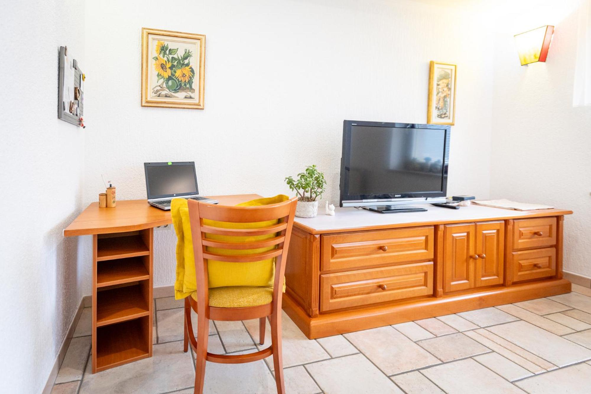 Apartment Ajdi Ajdovščina エクステリア 写真